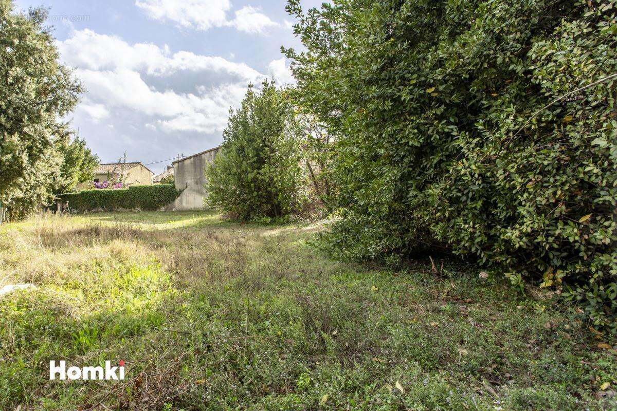 Terrain à SOMMIERES