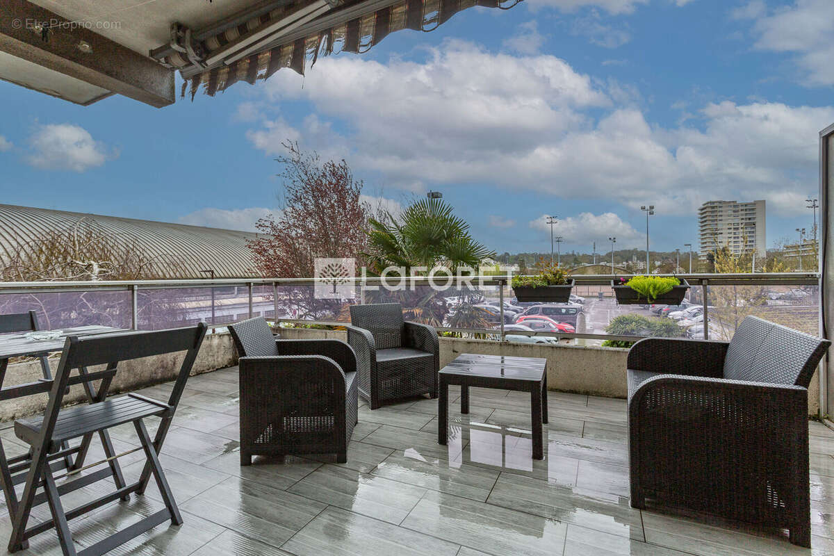 Appartement à VIRY-CHATILLON