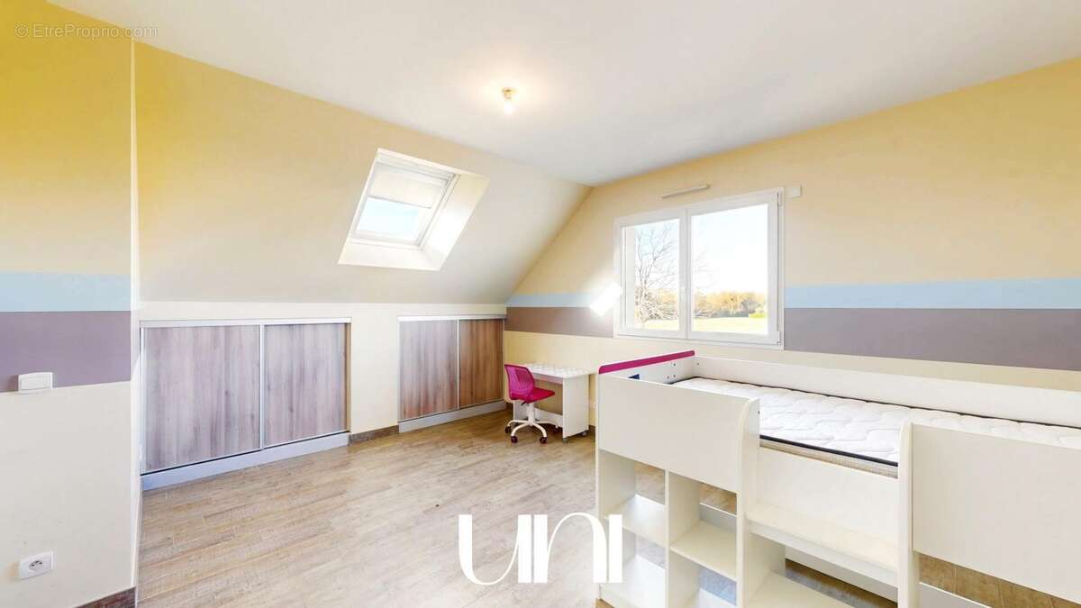 Maison à OUISTREHAM