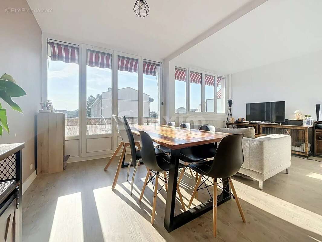 Appartement à CORCELLES-EN-BEAUJOLAIS