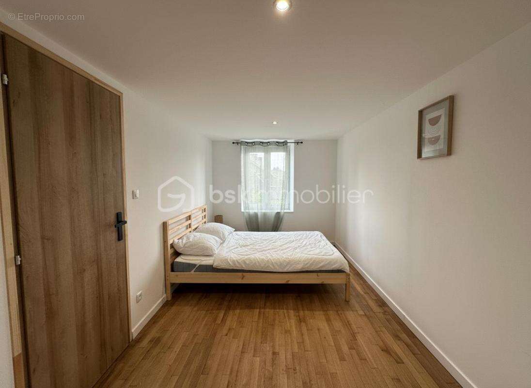 Maison à SAVIGNY-LE-VIEUX