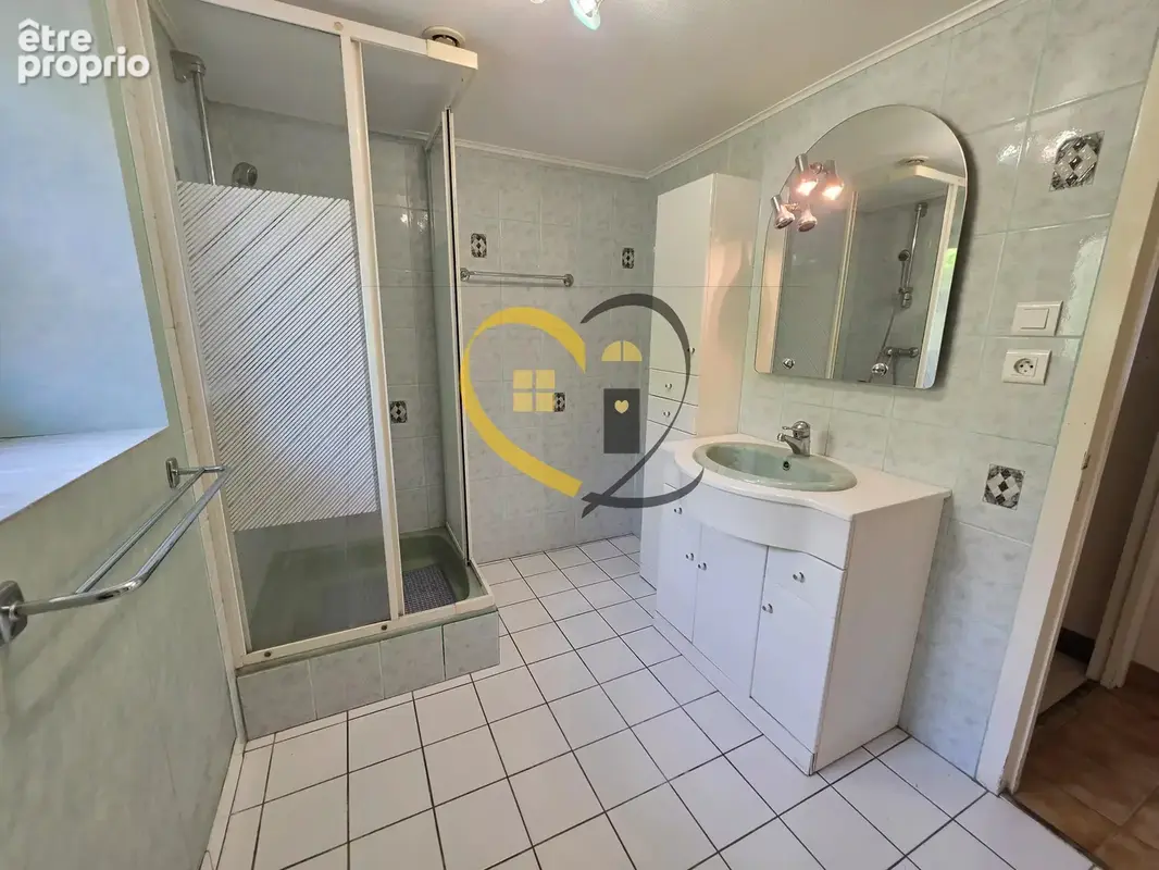 Maison de plain-pied – 3 chambres, dépendances et terrain de 2 116 m² - photo 9