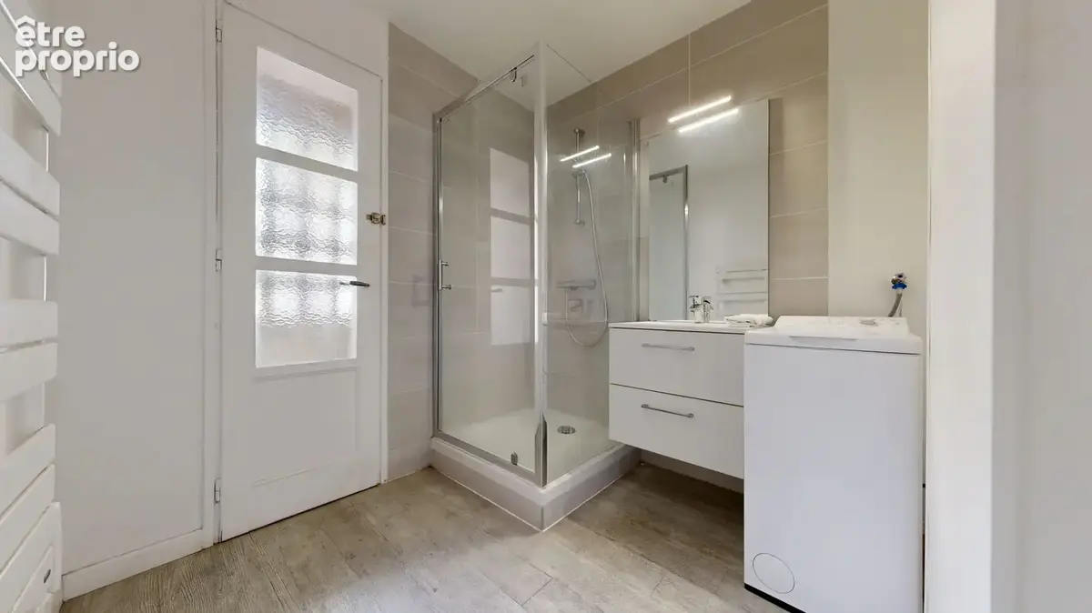 Appartement 3 pièces 57 m² à vendre à Villeurbanne (69100) - photo 9