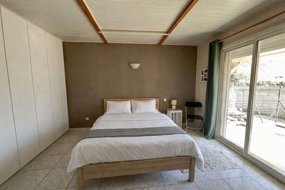 Maison à LAROQUE-DES-ALBERES