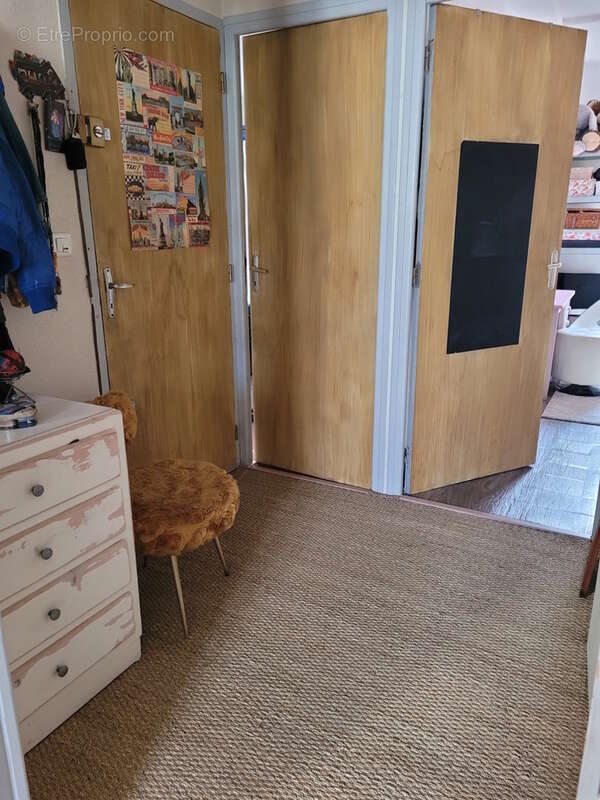 Appartement à SAINT-GENIES-DE-FONTEDIT