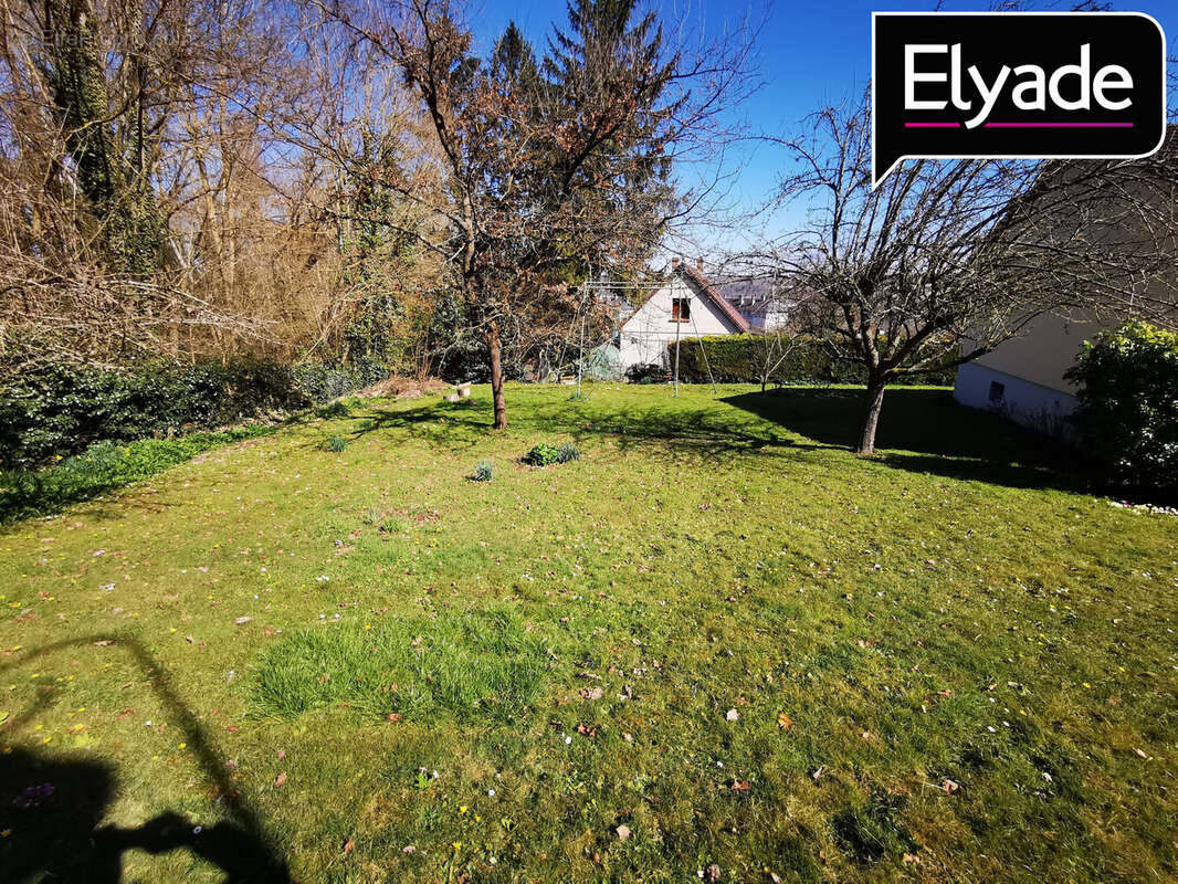 Maison à SAINT-MARCEL