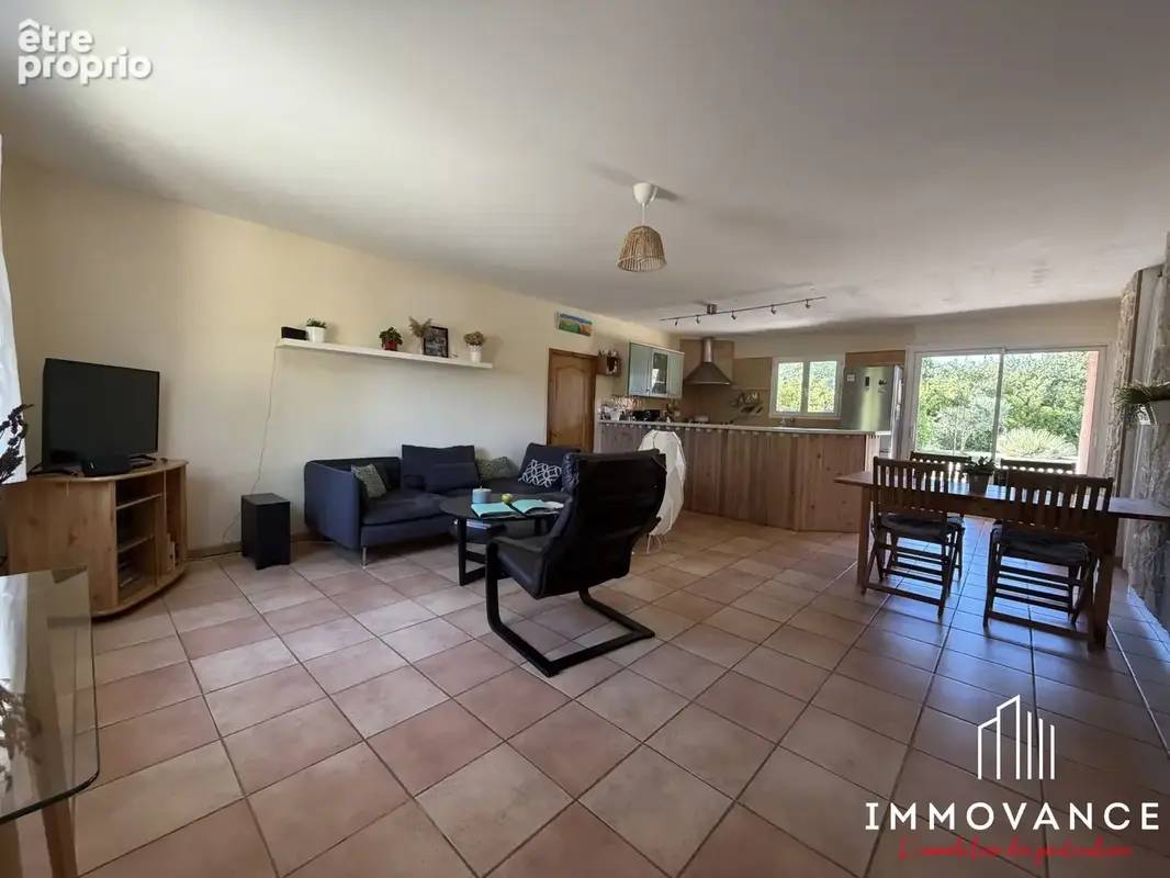 Maison 4 pièces 92 m² à vendre à Octon (34800) - photo 3