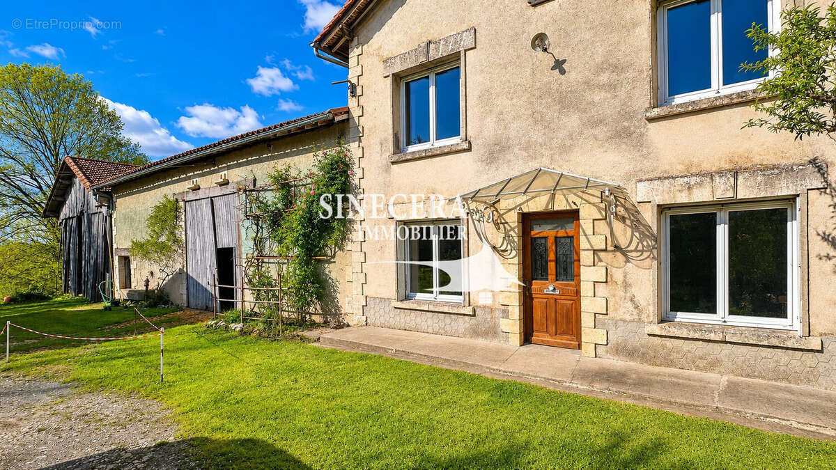Maison à RIBERAC