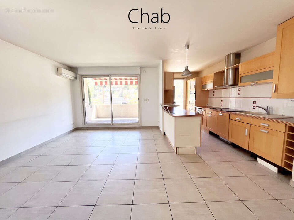 Appartement à AUBAGNE