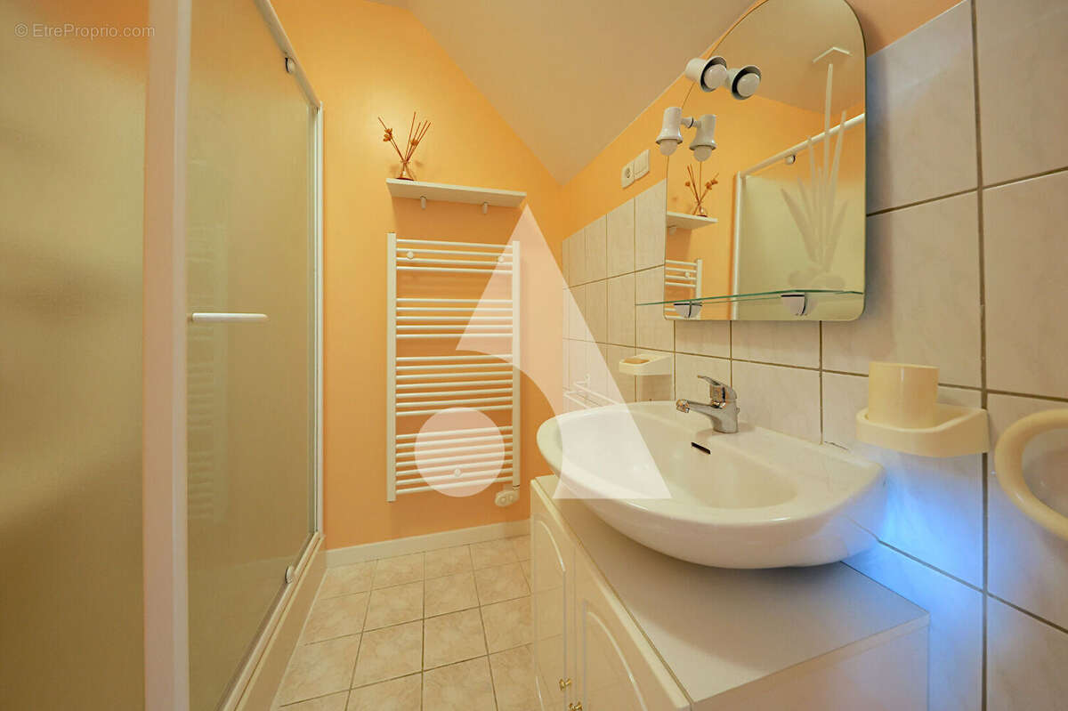 Maison à CORBEIL-ESSONNES