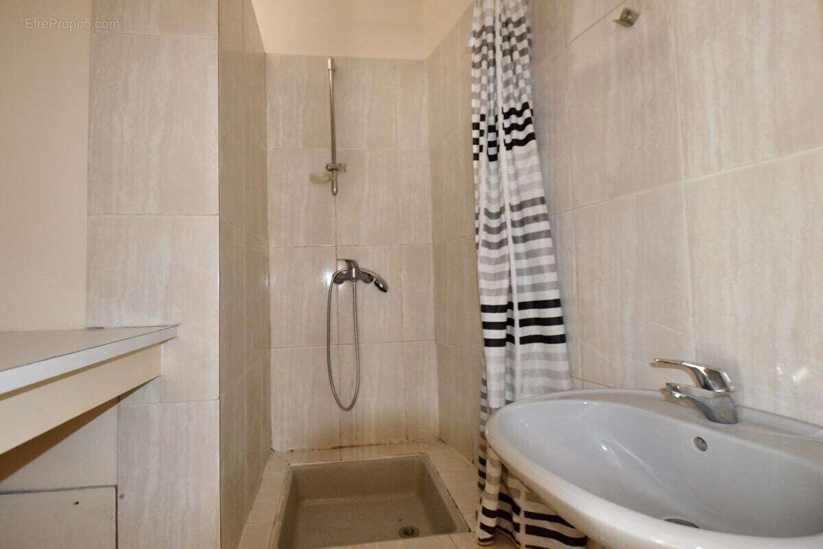 Appartement à LYON-1E