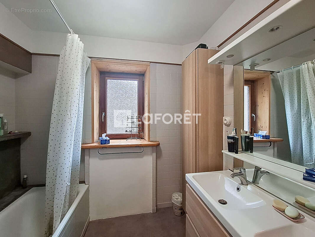 Appartement à SAINT-JEAN-D&#039;ARVEY