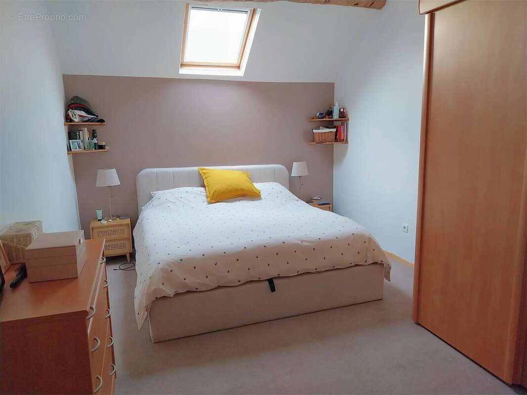 Maison à BRIGUEIL-LE-CHANTRE