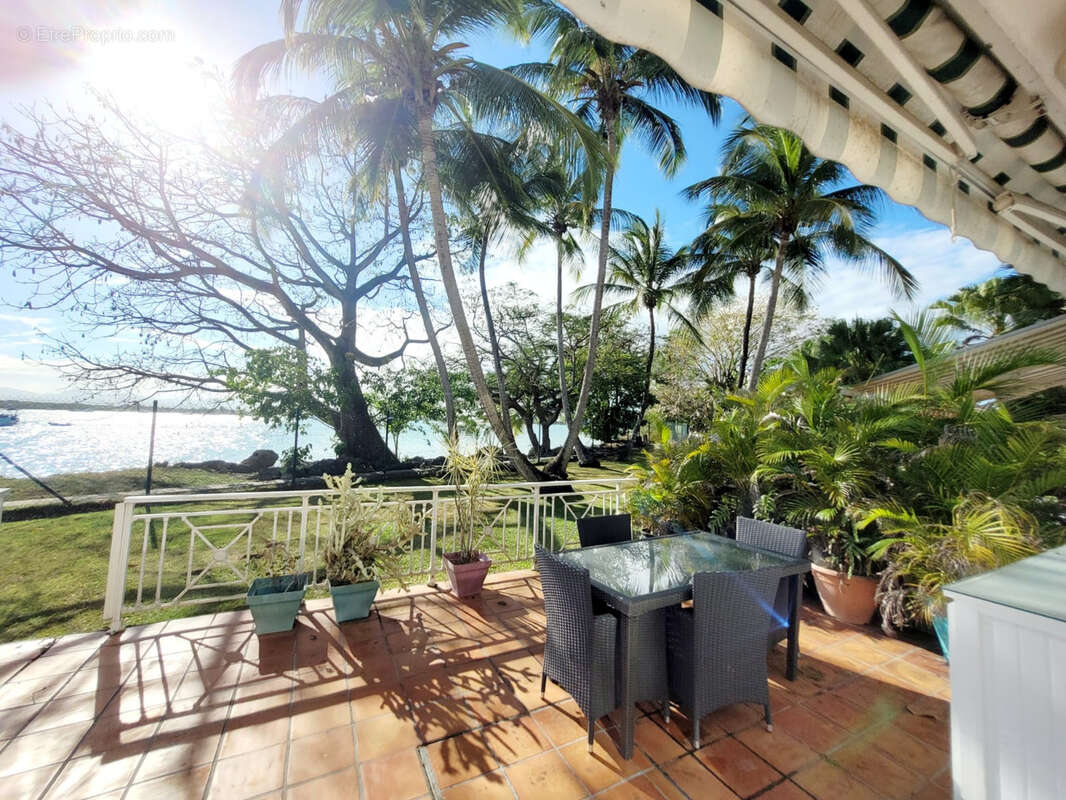 Appartement à POINTE-A-PITRE