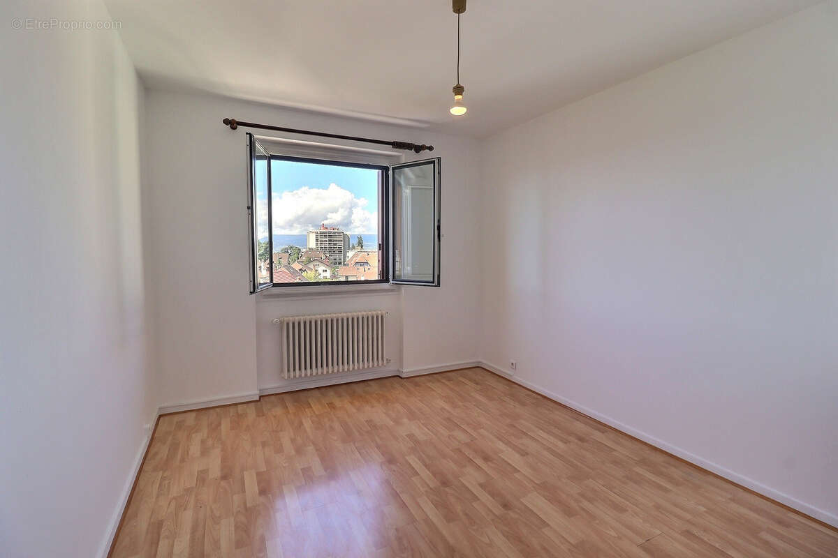 Appartement à THONON-LES-BAINS