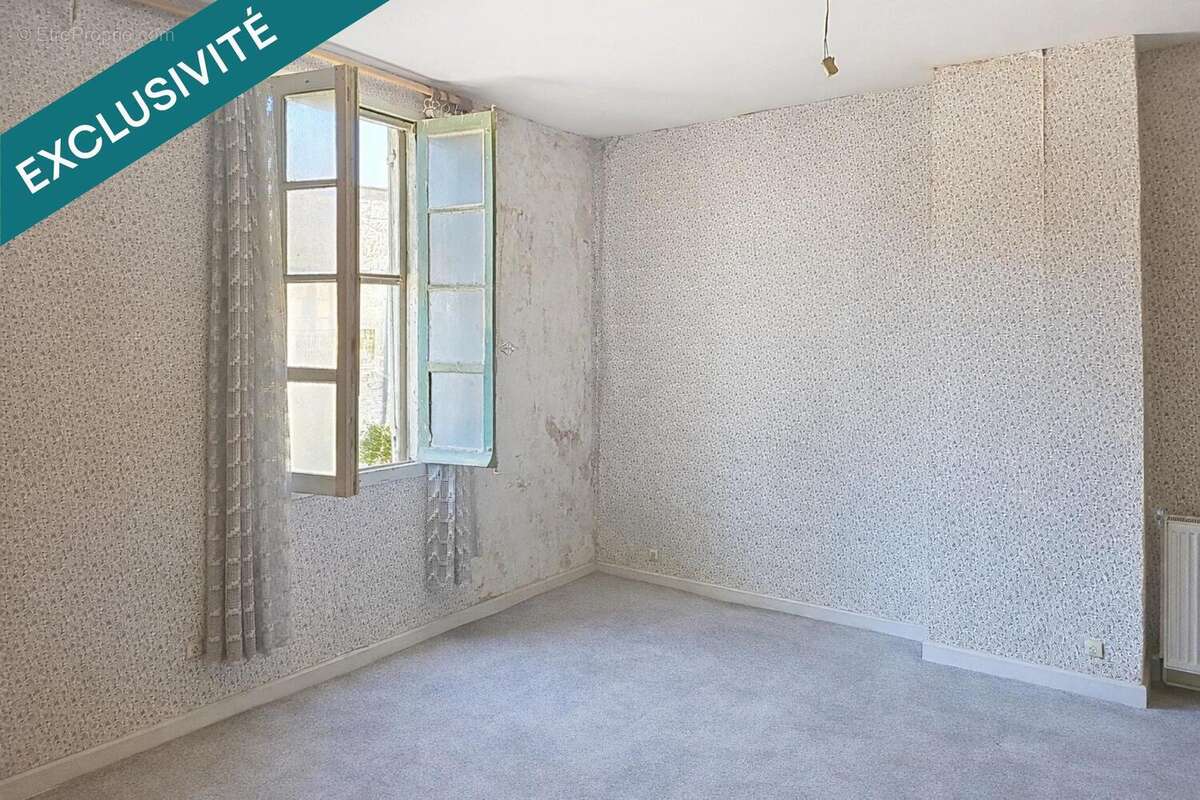 Photo 4 - Maison à GALLARGUES-LE-MONTUEUX