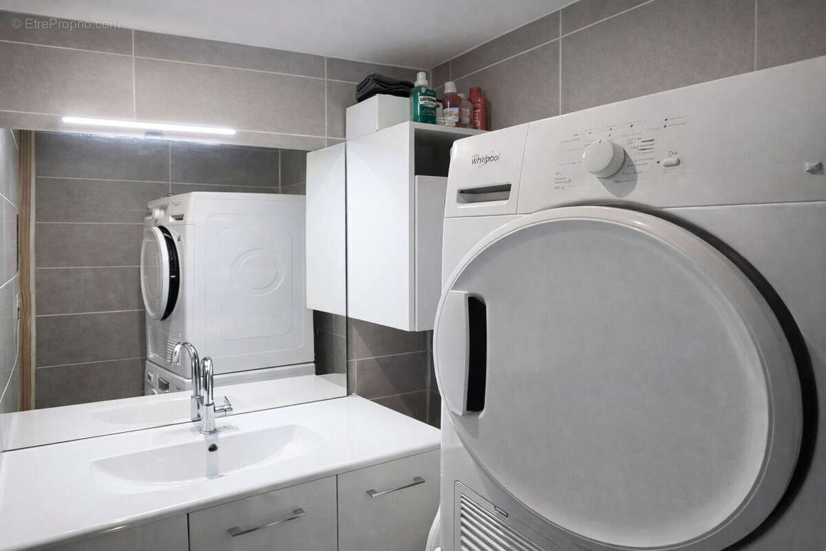 Appartement à TORCY