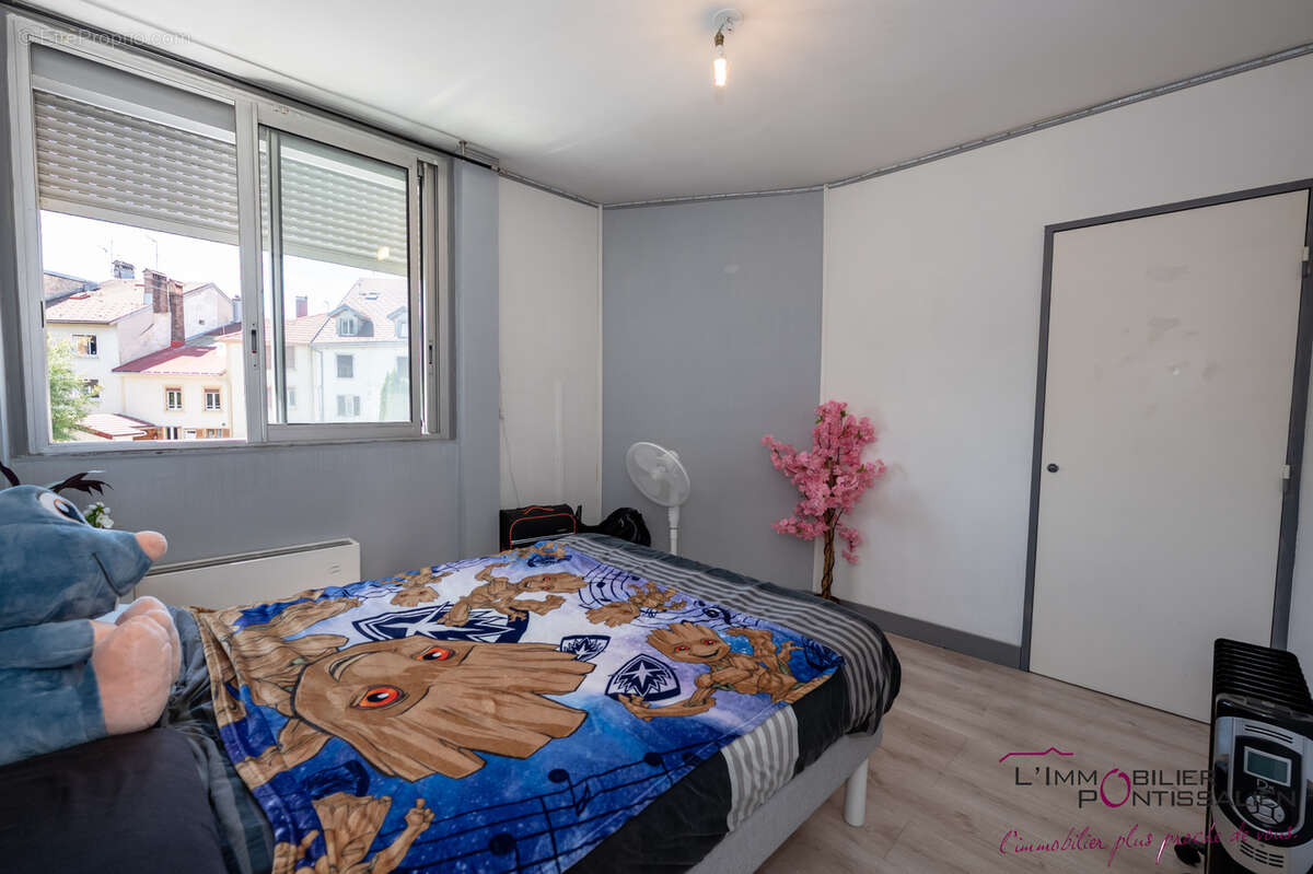 Pontarlier - appartement t2 - balcon - ascenseur - photo 9