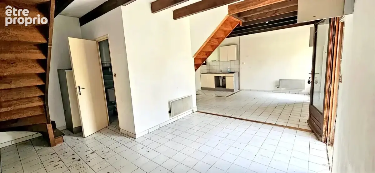 Opportunité unique ! grande maison avec 3 logements distincts à vendre - photo 7