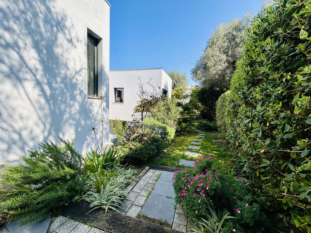 Maison à ANTIBES