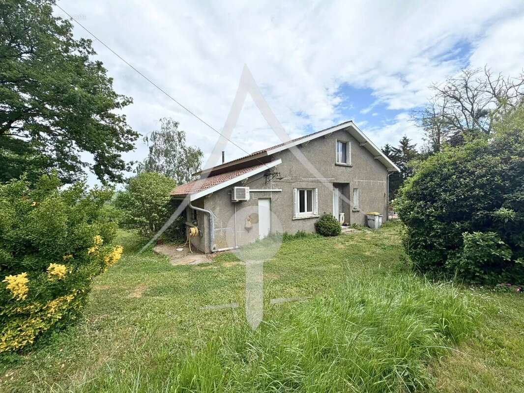 Maison à SAINT-SULPICE-SUR-LEZE
