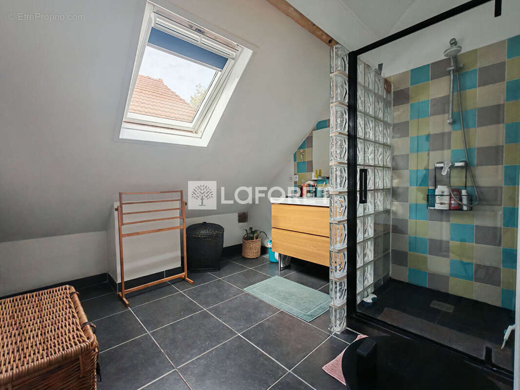 Maison à JUVISY-SUR-ORGE