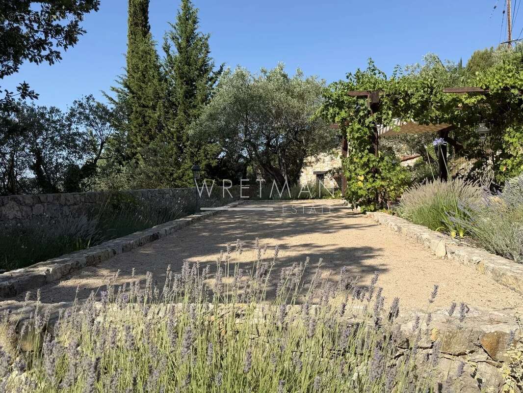 Villa en pierre avec 6 chambres et vue panoramique - SEILLANS - photo 29