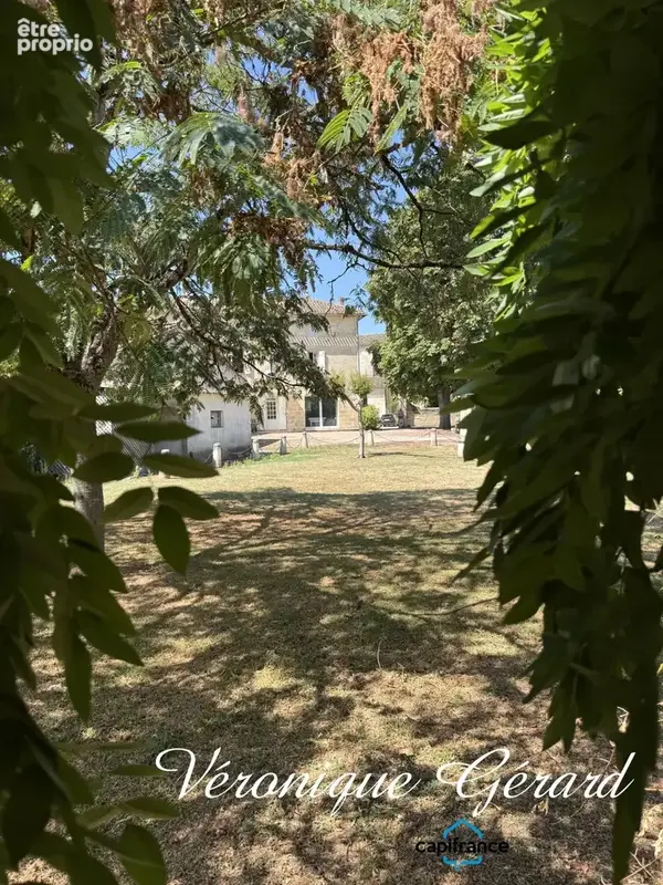 Belle maison en pierre de taille de 252 m², 7 chambres, combles aménageables, jardin paysager,3 garages - photo 28