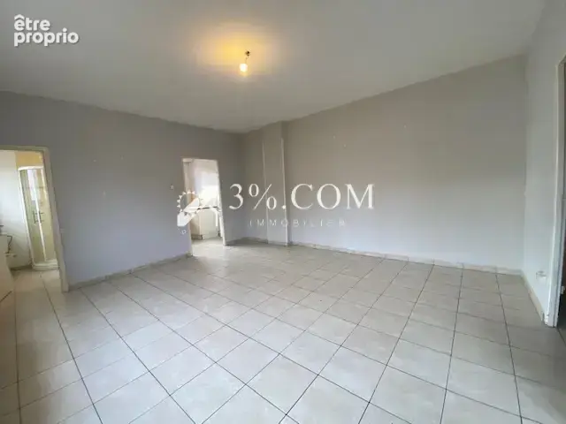 3%.COM Maison à rénover 4 chambres avec jardin au calme - photo 4