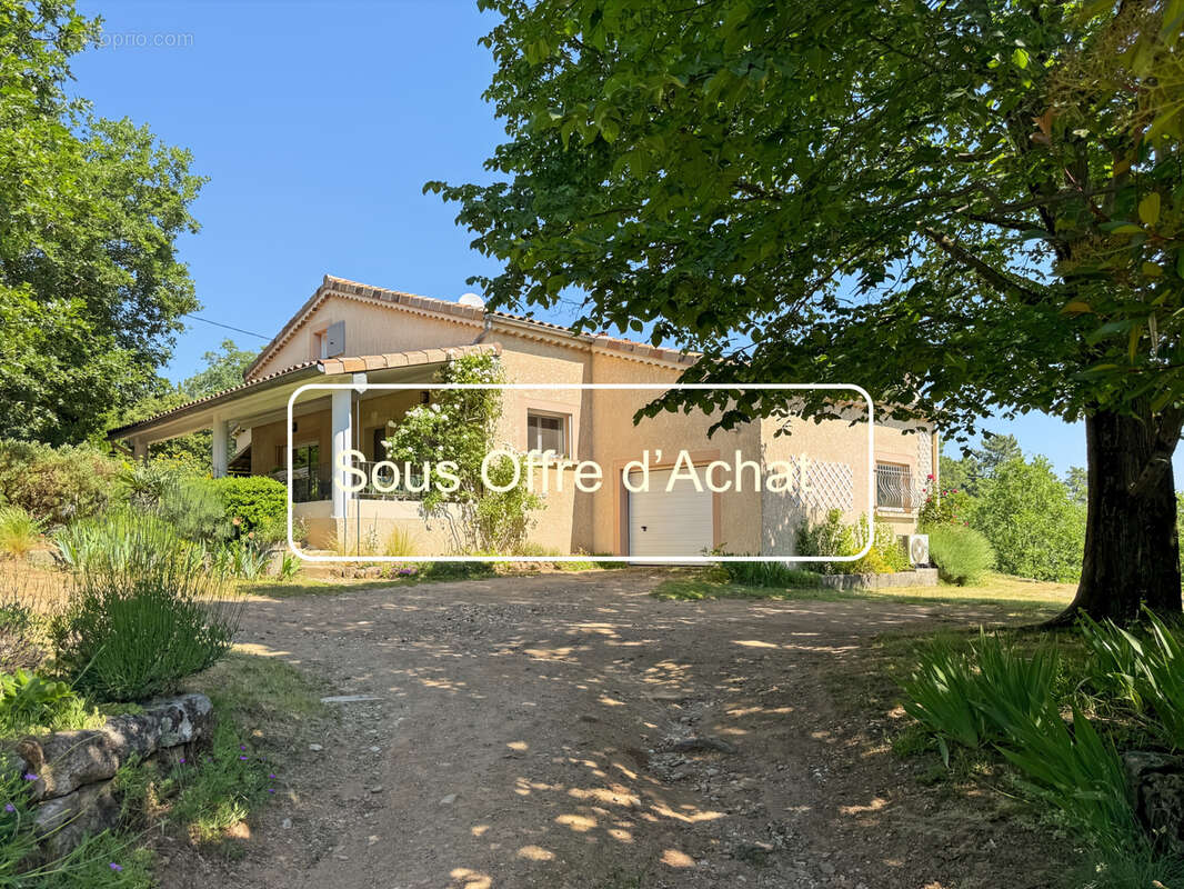 Maison à AILHON