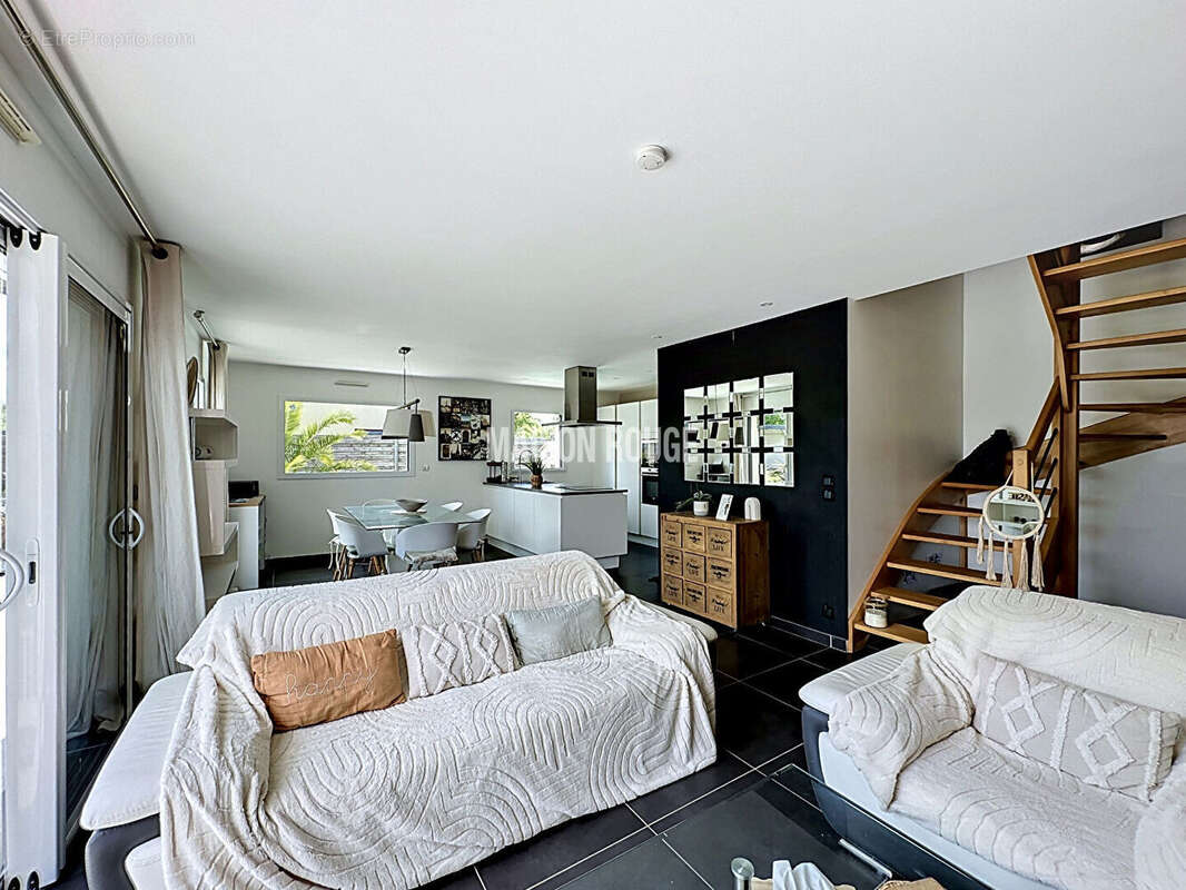 Maison contemporaine 4 chambres avec vie de plain-pied et jardin à Brusvily proche Dinan - photo 5