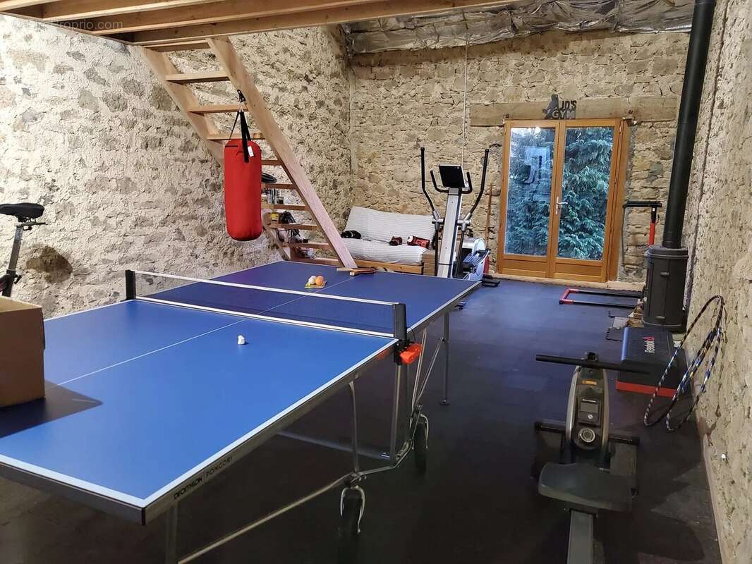 Une grande maison originale et fabuleuse, idéalement située à la campagne - photo 12