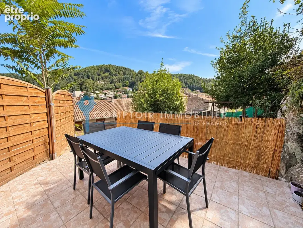 Maison de village en pierre rénovée avec cour, terrasse, jardin et fort potentiel   Vals-les-Bains - photo 15