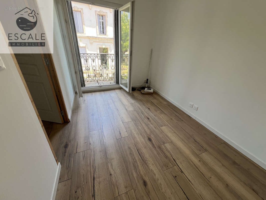 Vente maison vigneronne t5 en r+1 + garage a poussan - photo 18