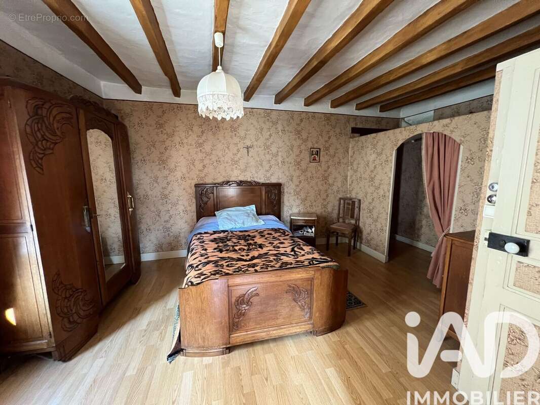 Maison 107 m² à Forges  - photo 8