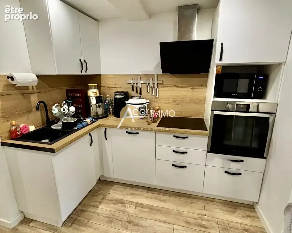 Toulon - Appartement T2 en rez-de-chaussée avec balcon et parking - photo 6