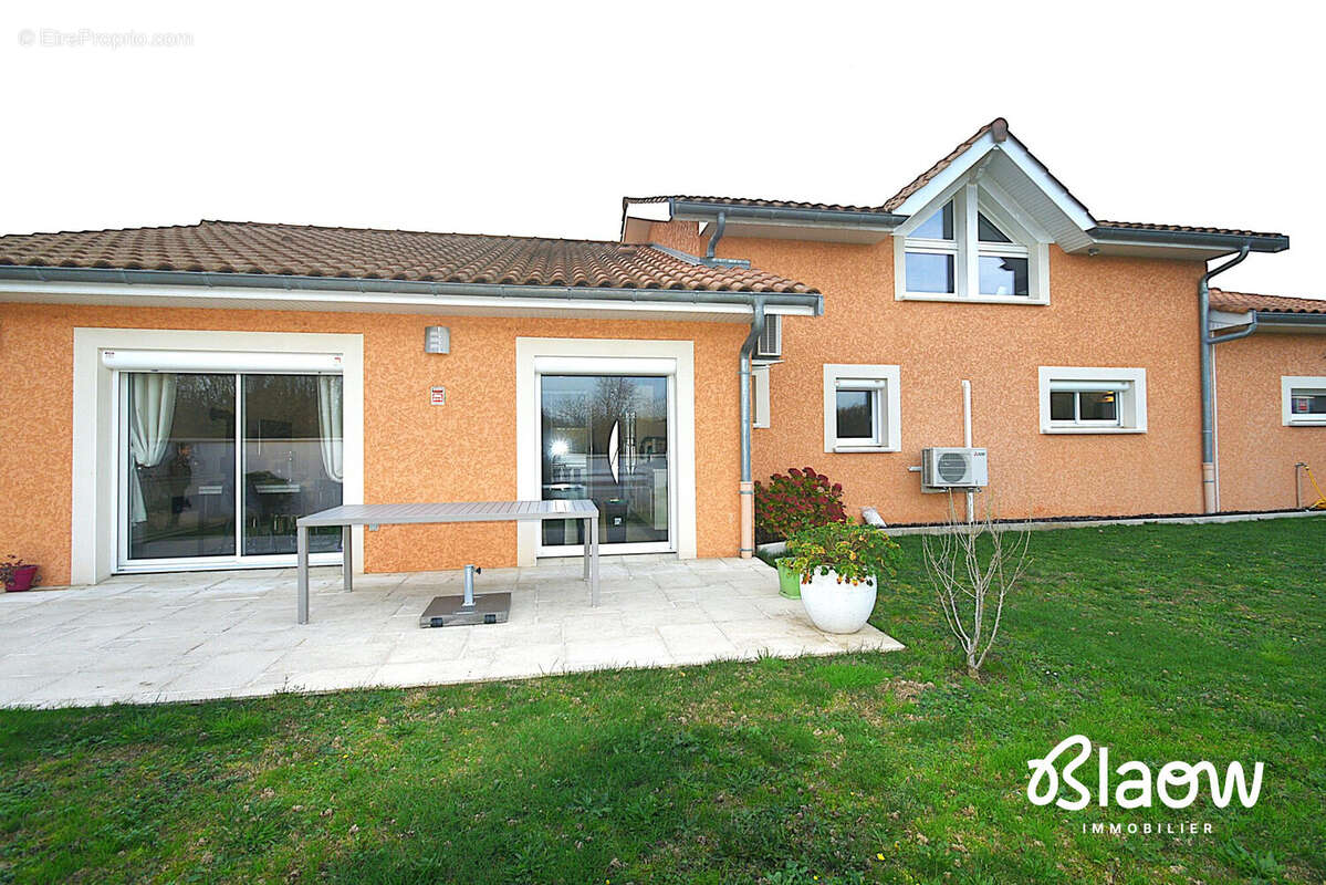 Maison à SAINT-ROMAIN-DE-JALIONAS