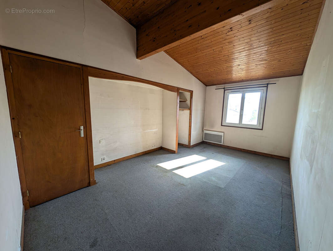 Appartement à SAINT-PERAY