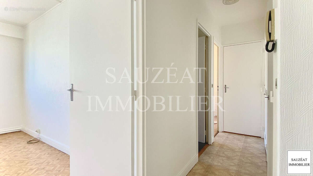 Appartement à MONTROUGE