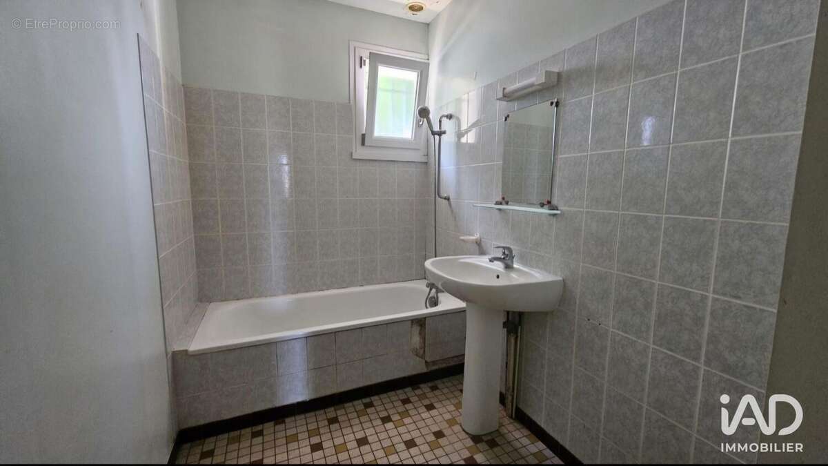 Maison 100 m² à Blain  - photo 2
