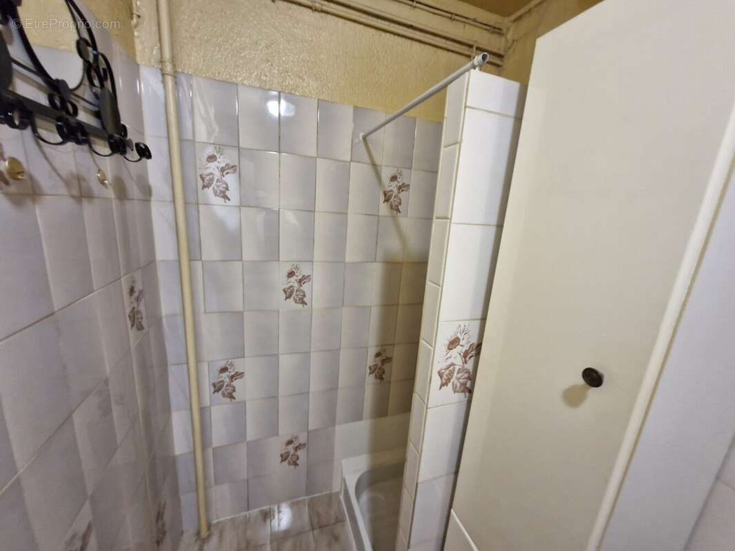 Maison à BESSE-ET-SAINT-ANASTAISE