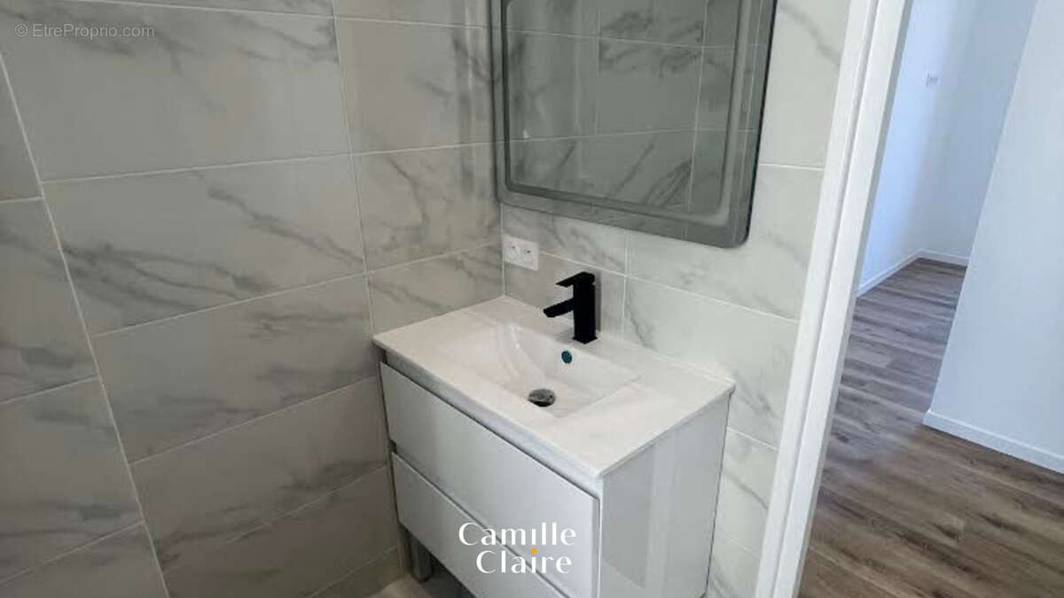 Appartement T4 92 m2 refait à neuf - photo 11