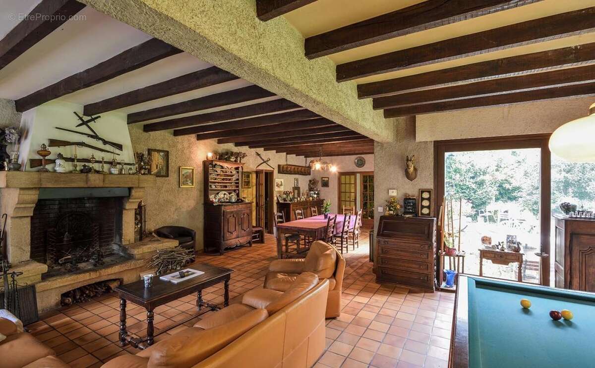 Maison à PONT-DE-SALARS