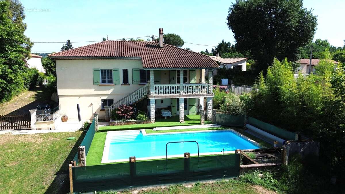 Maison en bord de rivière avec piscine zone protegee - photo 2