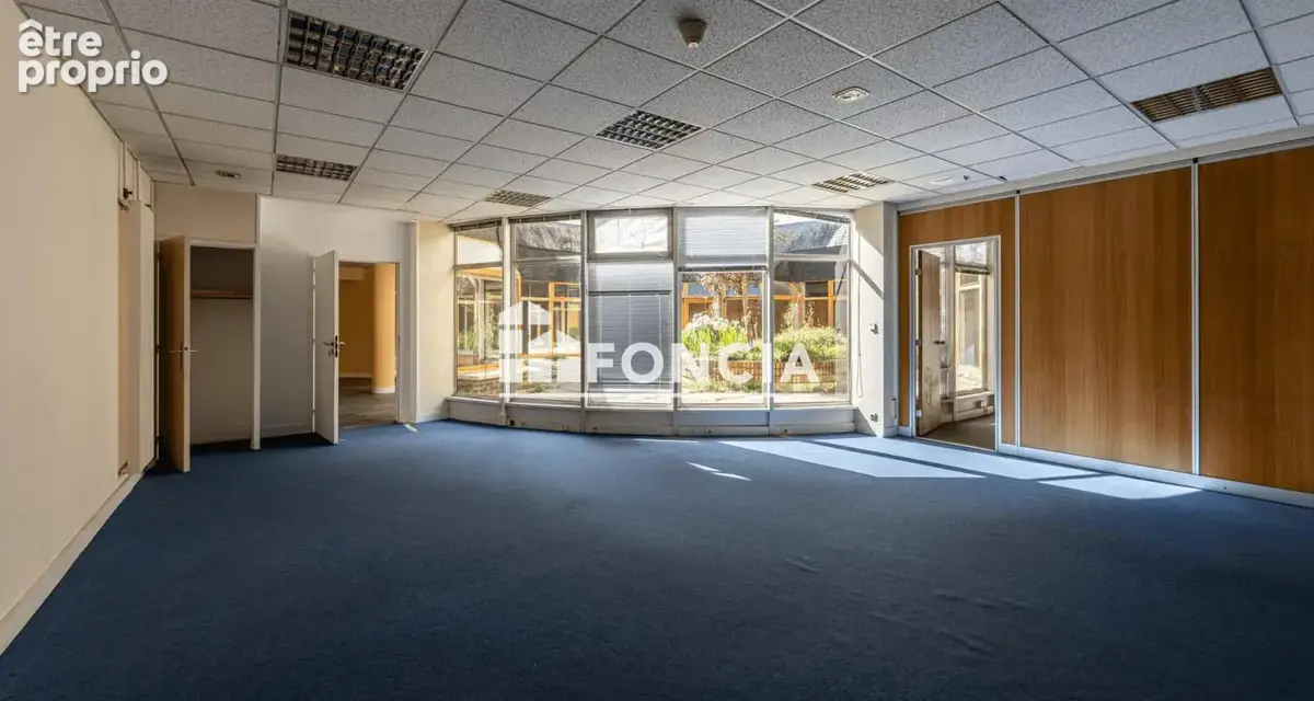Caen centre – local commercial de 463 m² avec espace extérieur privatif - photo 5