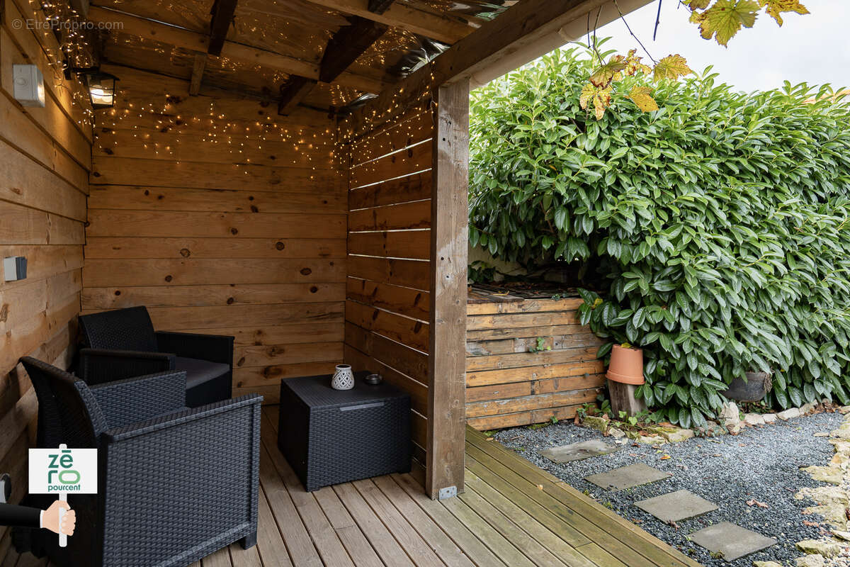 Maison à MOUZEUIL-SAINT-MARTIN