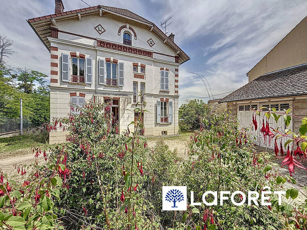 Maison à MEAUX