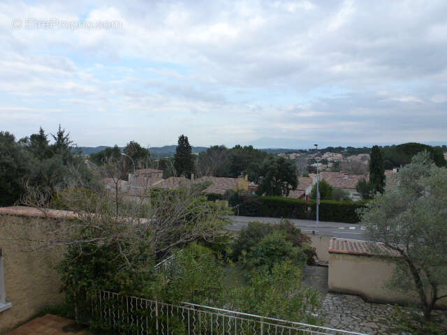 Maison à VILLENEUVE-LES-AVIGNON