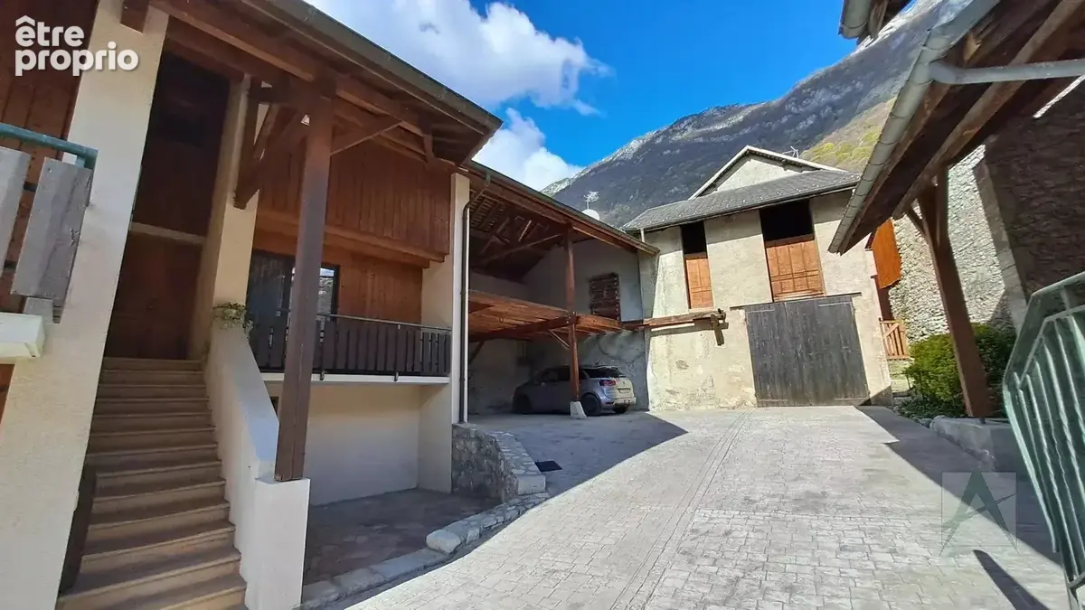 Chignin - 2 maisons de village - photo 2