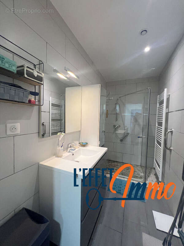Appartement  3 pièces de 75m2 + logement indépendant de 26m2 - photo 4